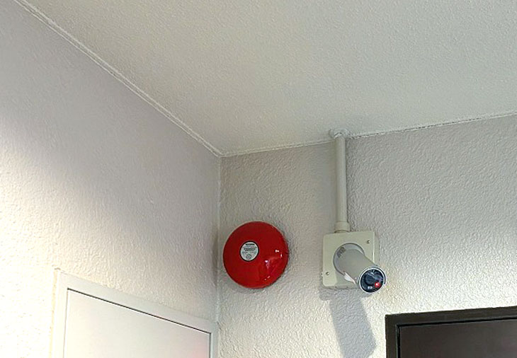 IPカメラ2台の設置